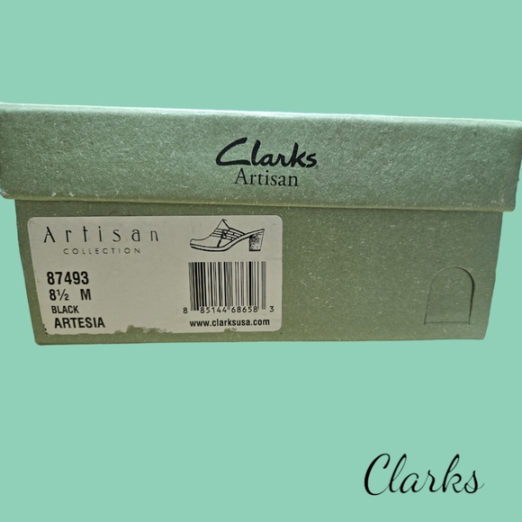 Clarks Artisan Leather Black Artesia Slip On Shoes - Picture 12 of 12